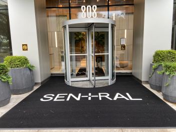 Sen-Ral Chicago Outside